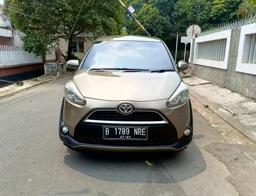 TDP 3 JUTA. SIENTA V AT 2017