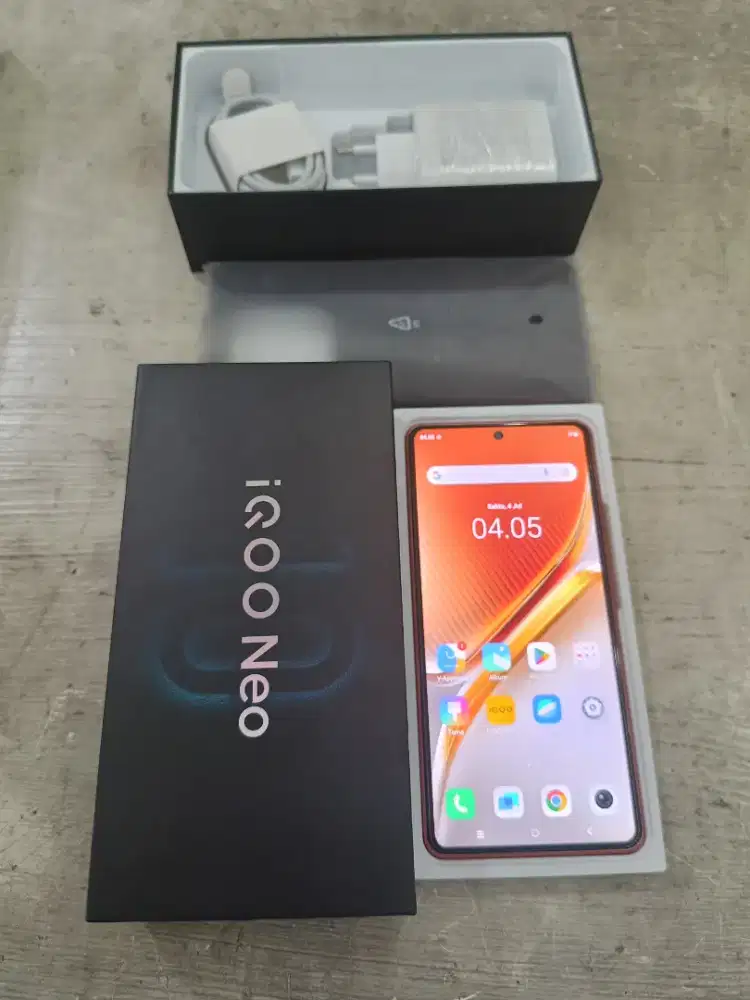 VIVO IQOO NEO 10 8/256