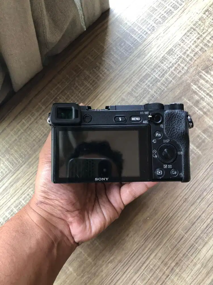 Kamera Mirrorless Sony a6300 kit 16-50mm fullset