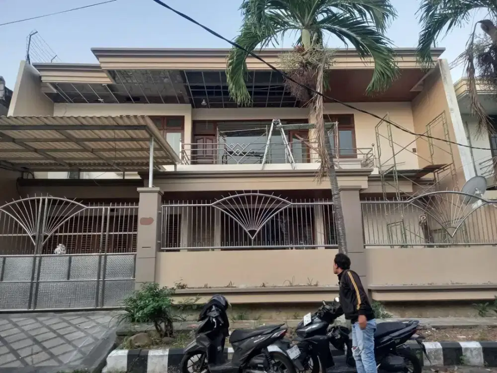 Rumah Strategis Surabaya Barat – Dekat HR Muhammad, Petra & Papaya