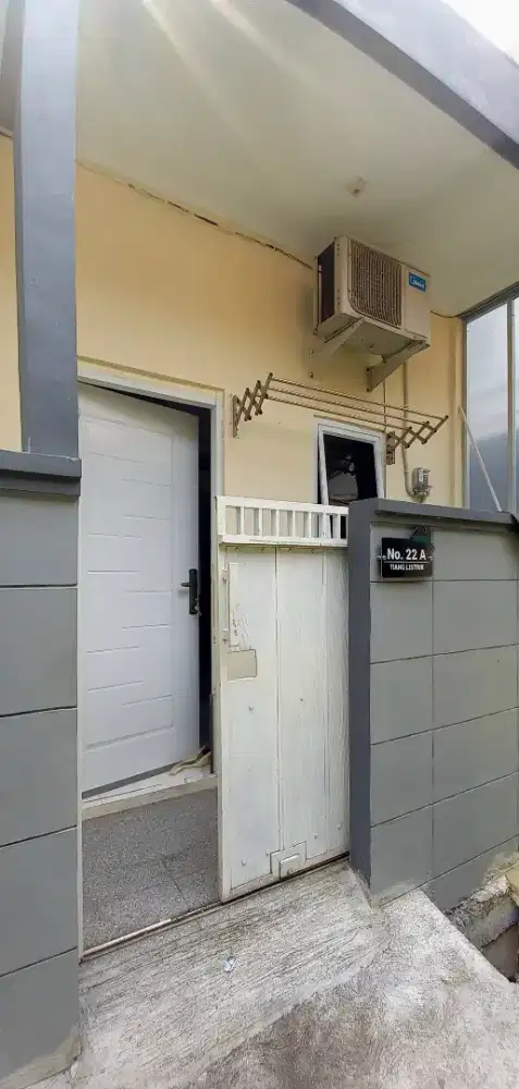 Kontrakan tahunan