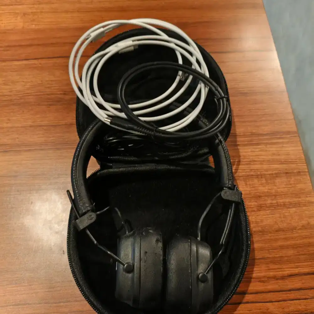Di jual Headphones Marshall