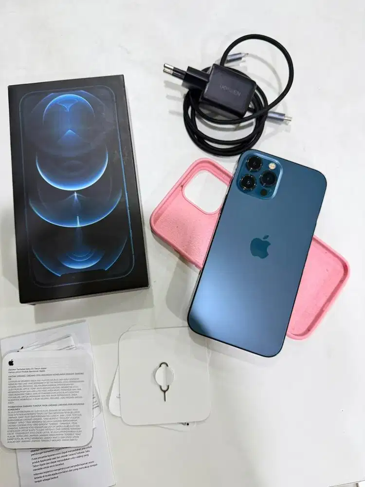 DI JUAL IPHONE 12 pm blue 256gb ibox