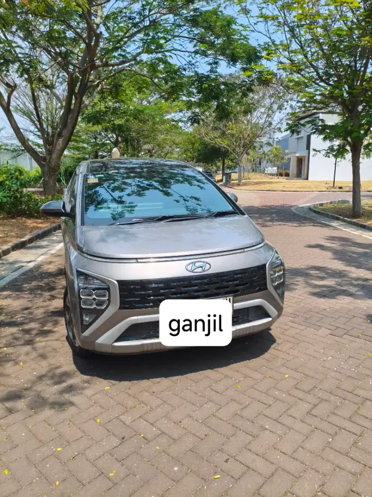 Cash Hyundai Stargazer Prime 2022 Ivt Captain Seat Two tone