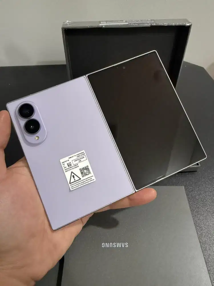 SAMSUNG Z FOLD 8 12/512 GB SEIN BARU