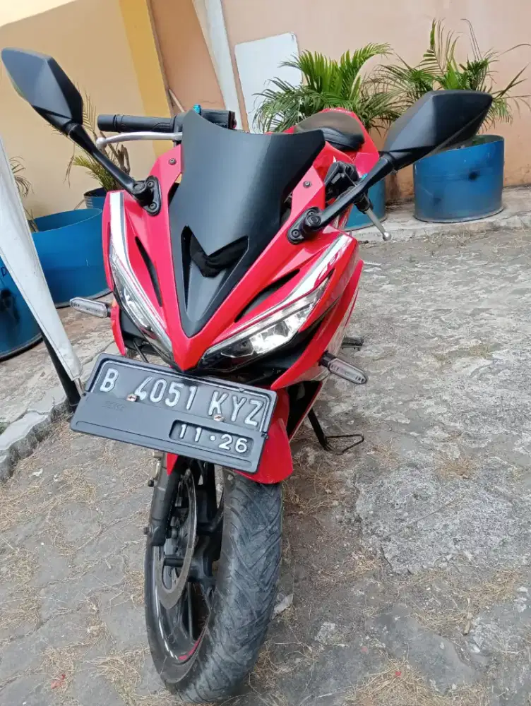 Dijual Cash Honda CBR 150 R Tahun 2016