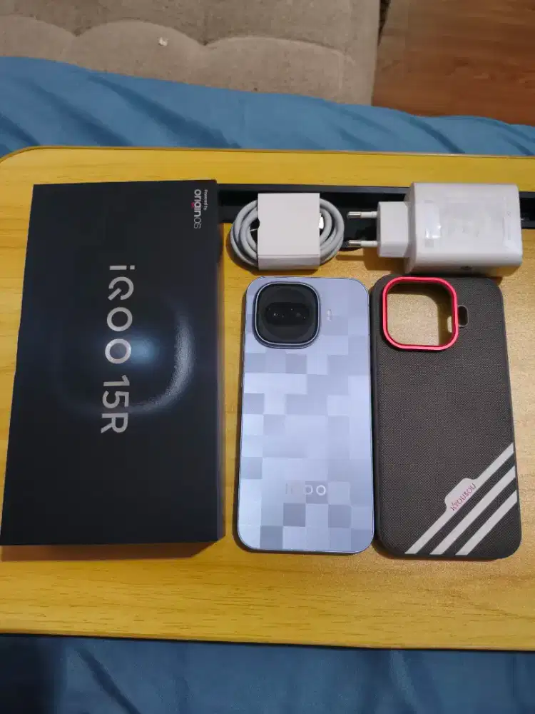 iQOO 15R 15 R 5G 12/512GB Mulus 98% Fullset Garansi Resmi