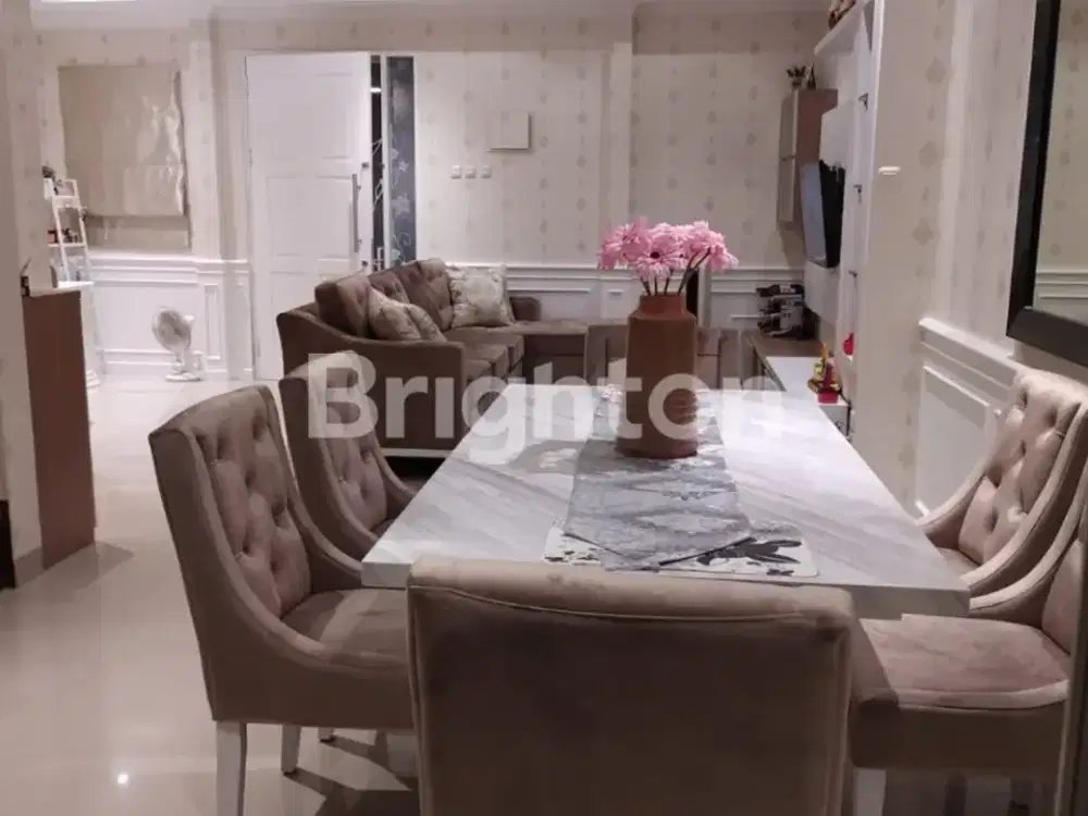 RUMAH BAGUS DI CASA JARDIN DAAN MOGOT JAKARTA BARAT
