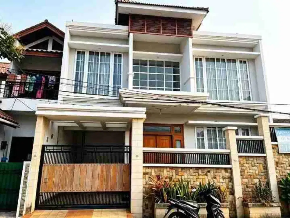 ‼RUMAH 5 Kamar tidur‼ JUAL RUMAH SHM DI TAMAN DUTA CISA­LAK DEPOK