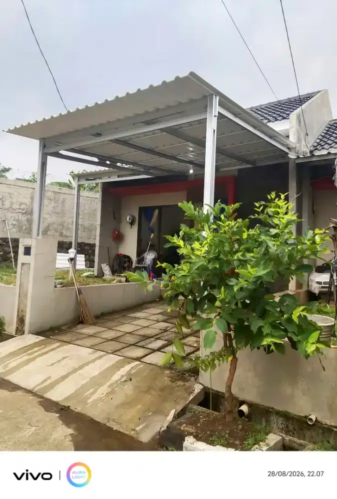 Pasang kanopi baja ringan