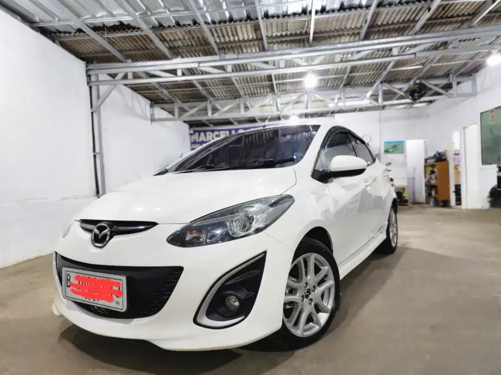 Mazda R a/t 2013 dp 6 jt