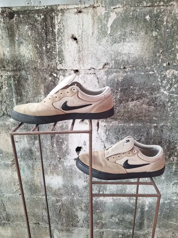 Sepatu Nike SB dunk Crown 2
