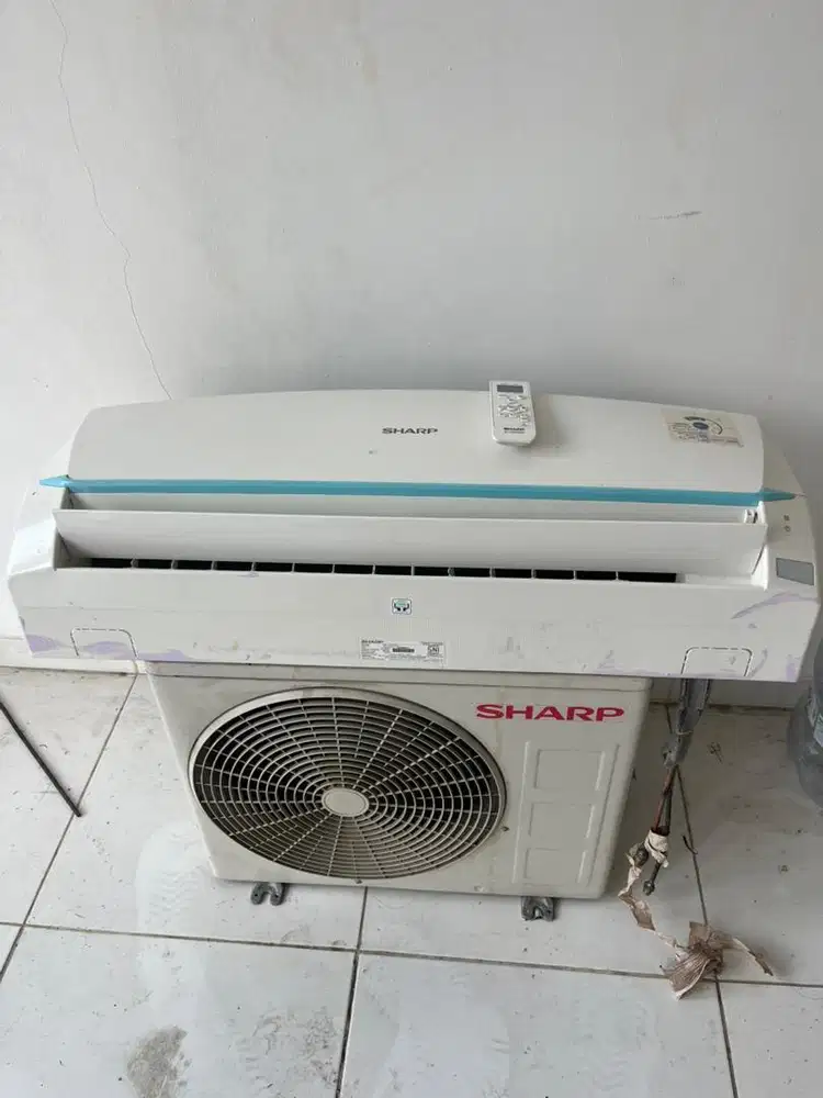 Jual AC Sharp bekas 1/2 pk
