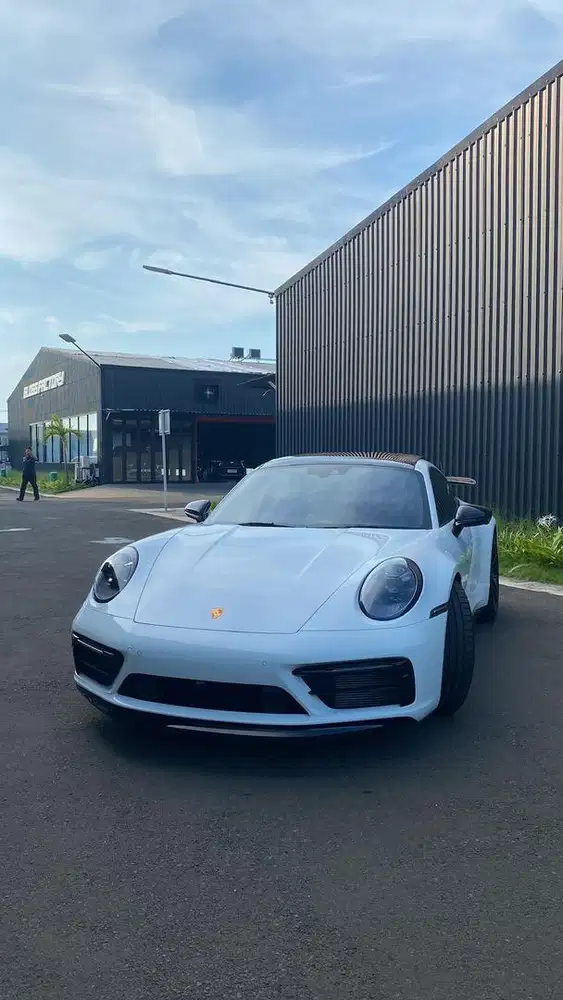 Porsche 992 carrera GTS