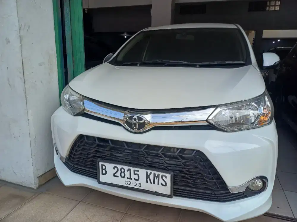 Veloz 1.3 metic 2015 putih