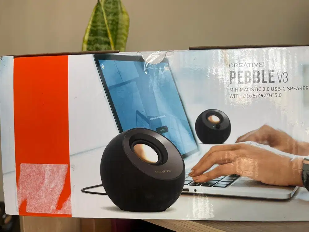 DIJUAL SPEAKER CREATIVE PEBBLE V3 (BARU)