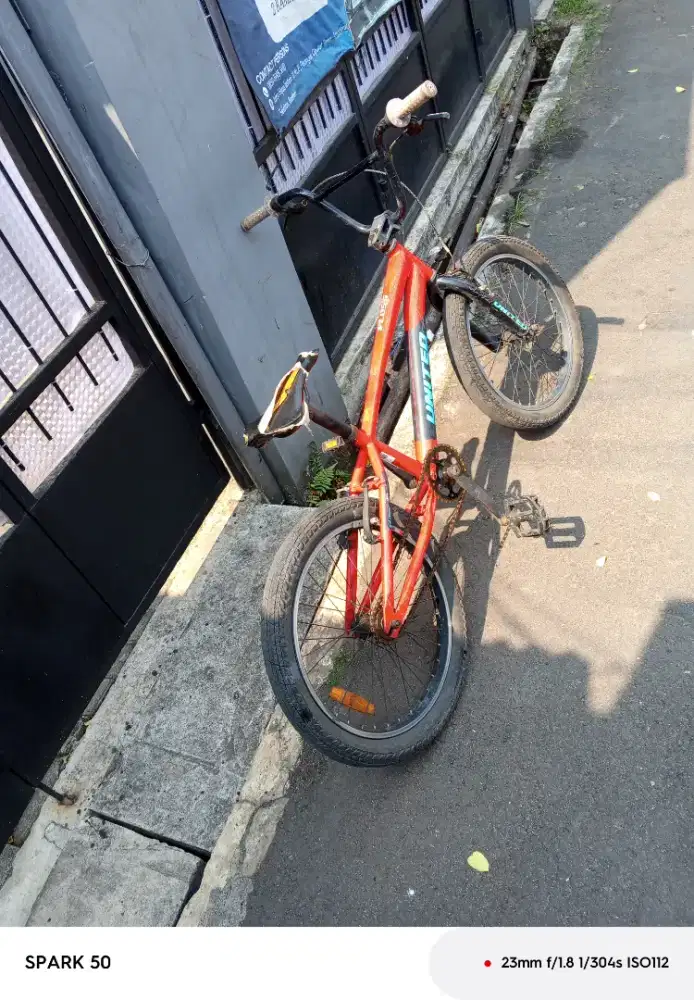BMX UNITED FLAREE.
