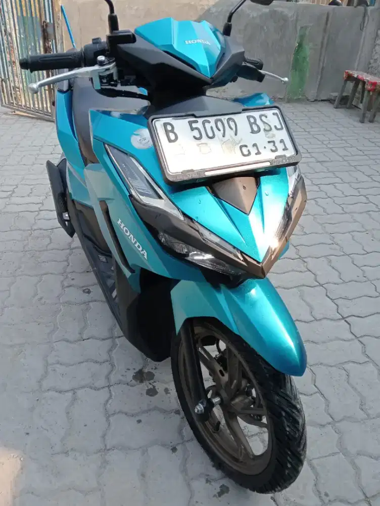 Dijual Cash Kredit Honda Vario 125 CBS ISS Tahun 2026