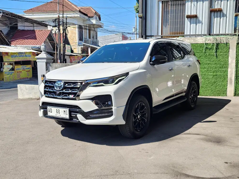 Fortuner GR 2.8 tahun 2024 matic diesel