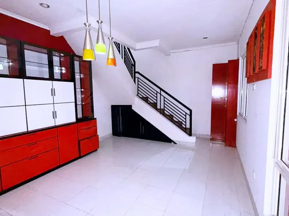 Dijual Murah Rumah di Kota Wisata Cibubur