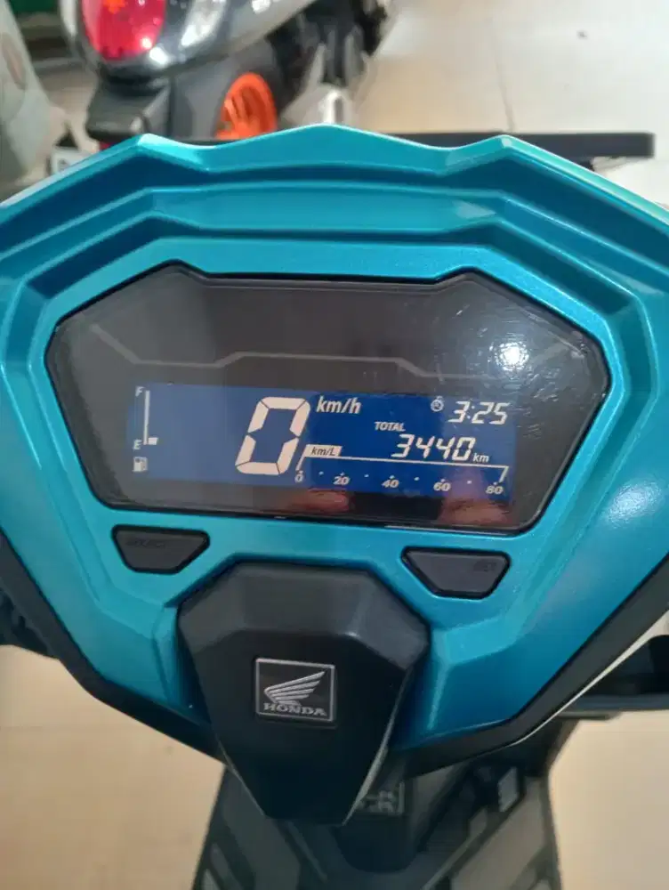 Dijual Cash Kredit Honda Vario 125 CBS ISs Tahun 2026
