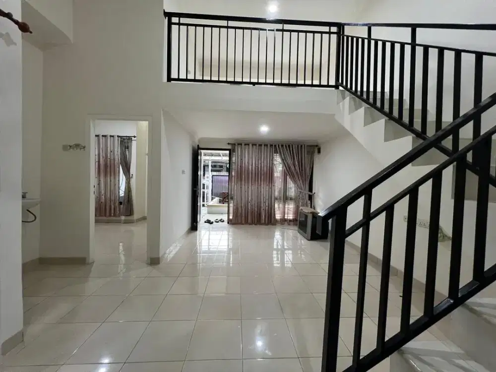 Rumah Murah selangkah ke akses tol di Permata Cimanggis Depok