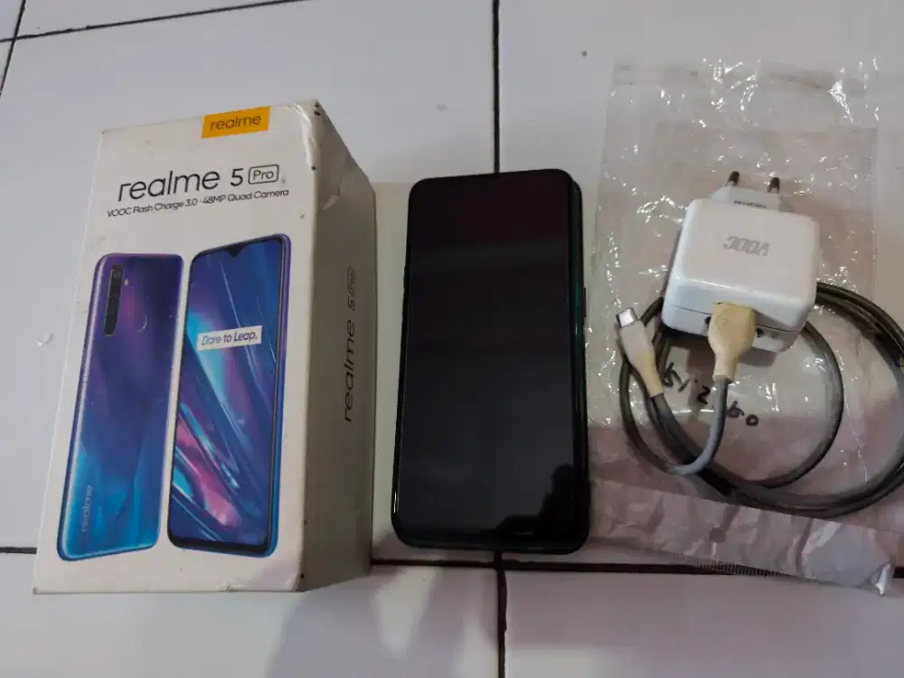 Realme 5 Pro 4 GB | 128 GB