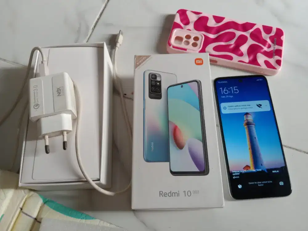 Xiaomi redmi 10 2022 warna putih mulus