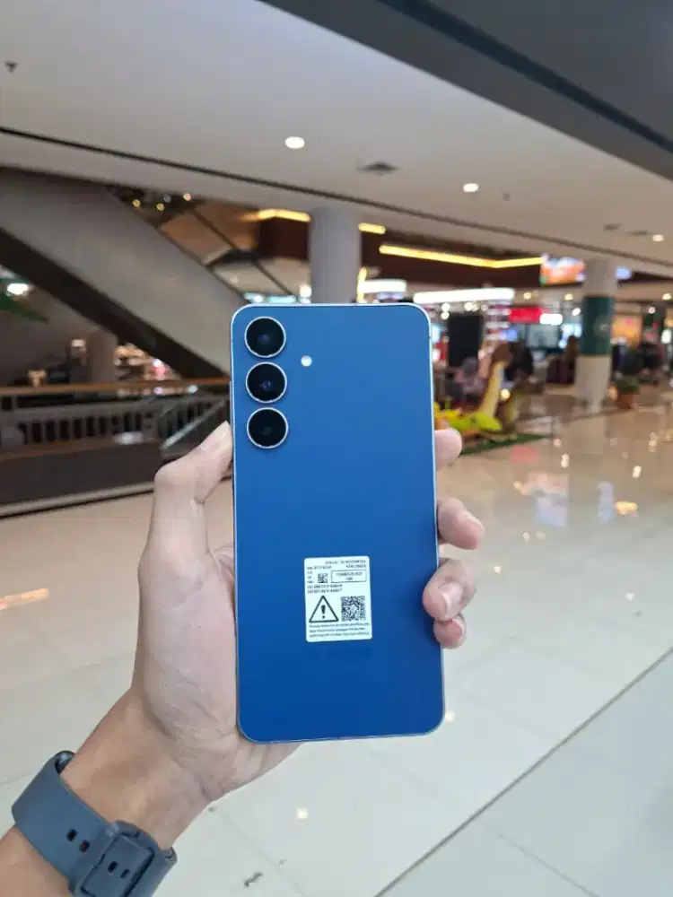 SAMSUNG GALAXY FLAGSHIP