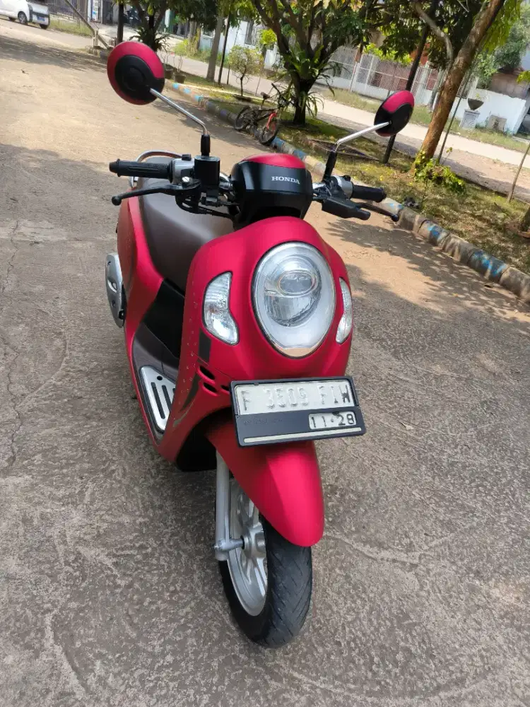 Honda Scoopy Stylish red 2023 Keyless