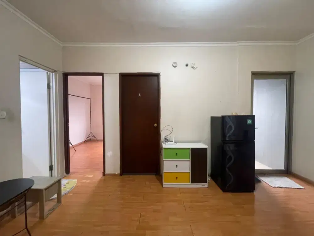 2BR Semi Furnished Apartemen Mediterania Garden Residences 1 - Mall Central Park