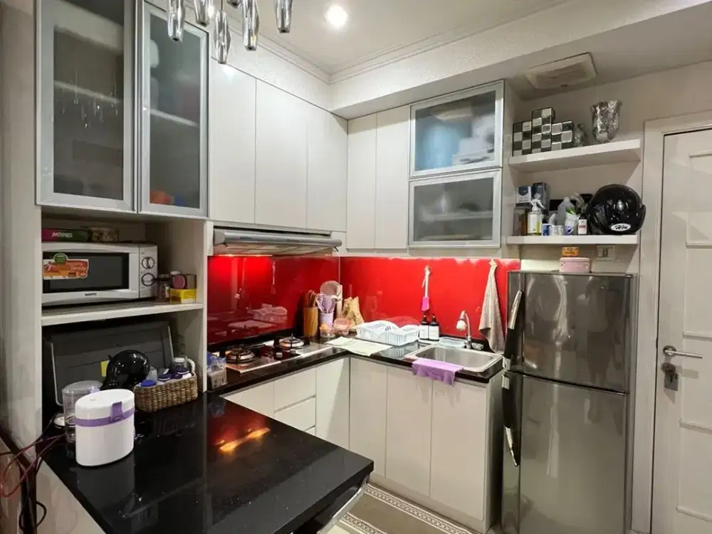 JUAL 2BR furnish lt rendah pool Apt.Royal mediterania garden Tanjung Duren