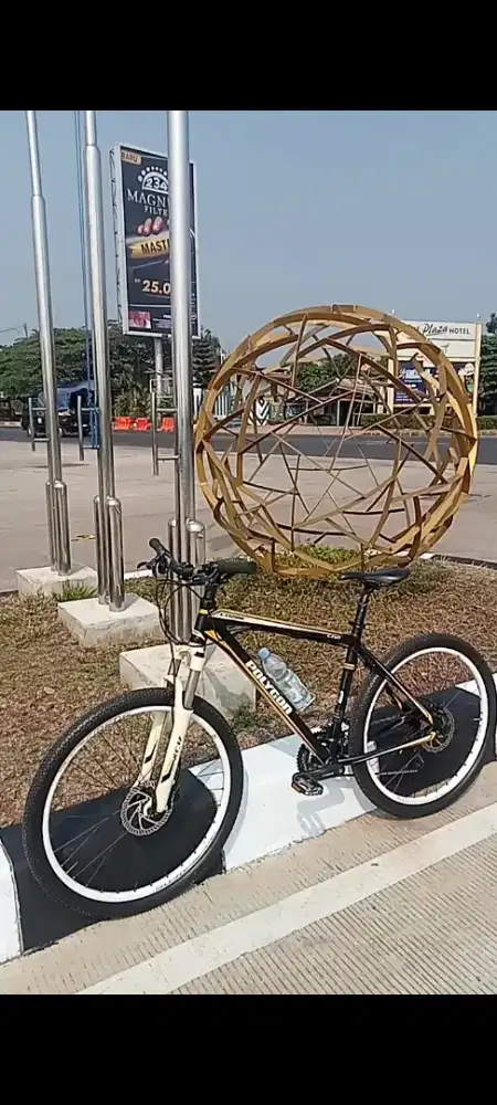 Dijual Sepeda MTB merk polygon
