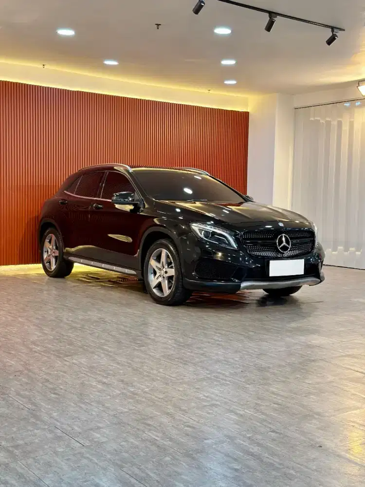 Mercedes Benz GLA 200 AMG 1.6 AT Tahun 2016