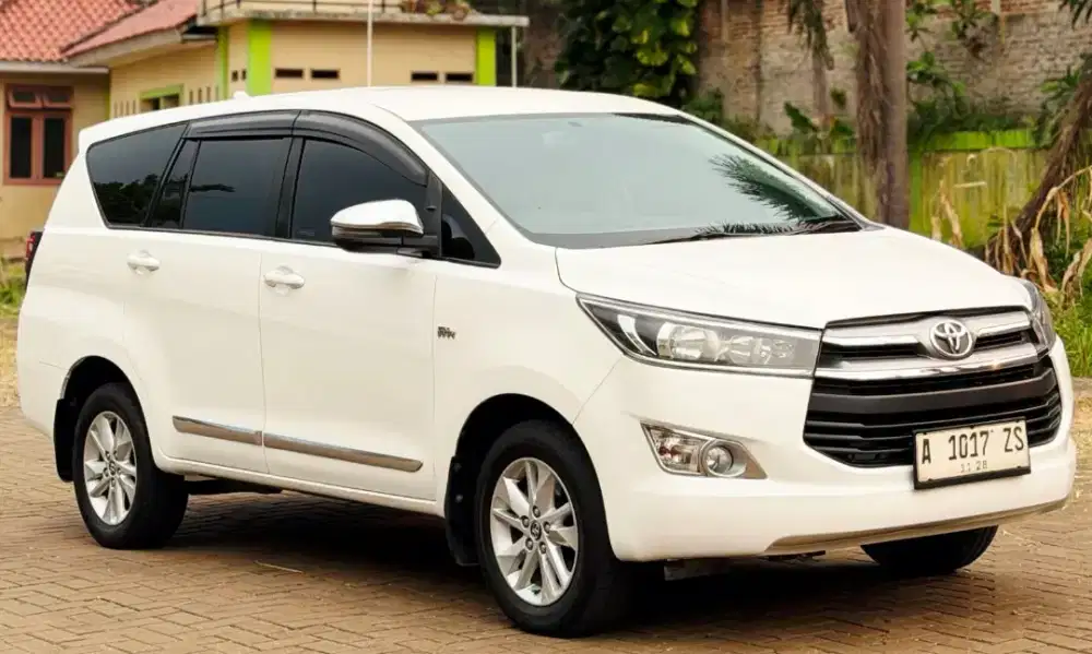 Innova reborn G luxury mt 2.0 pemakaian 2018 Bensin grey