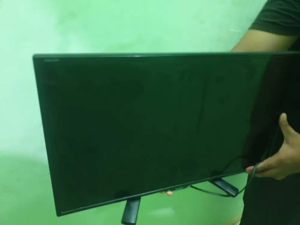 TV SHARP AQUOS 24 INCH DIGITAL