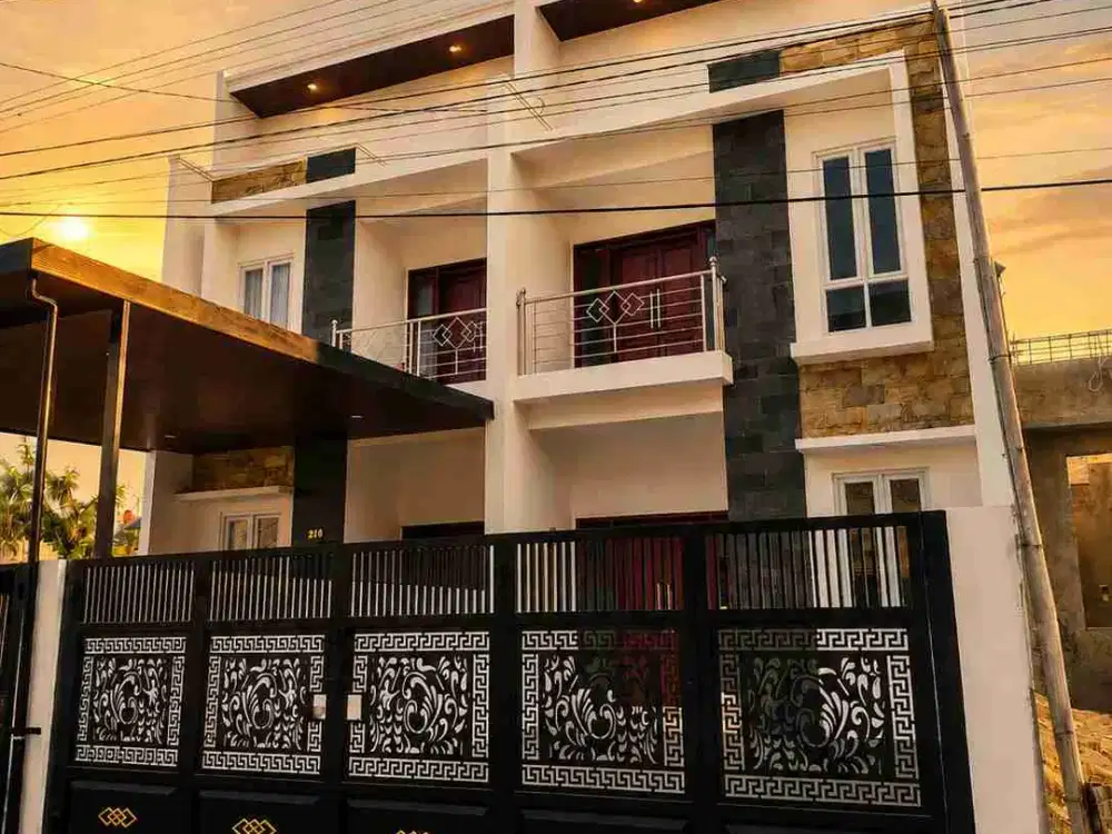 rumah baru 4 kamar komplek cisaranten dekat kampus Al ghifari dan griya Arcamanik