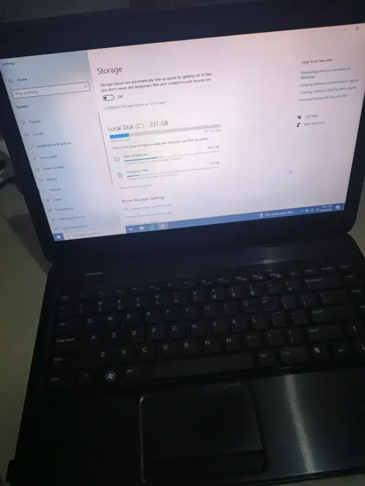Laptop merk Dell ispiron ram 4 gb hrdisk 256 gb, core i5, lancar jayaa