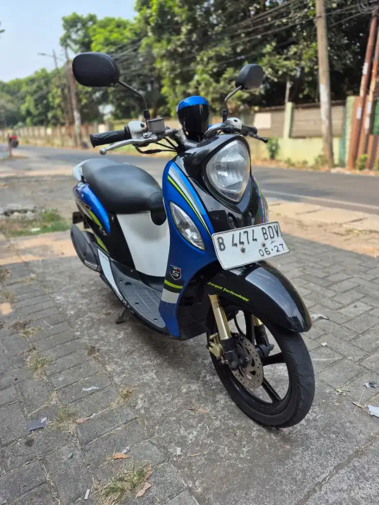 Dijual Yamaha Fino FI tahun 2015 surat lengkap