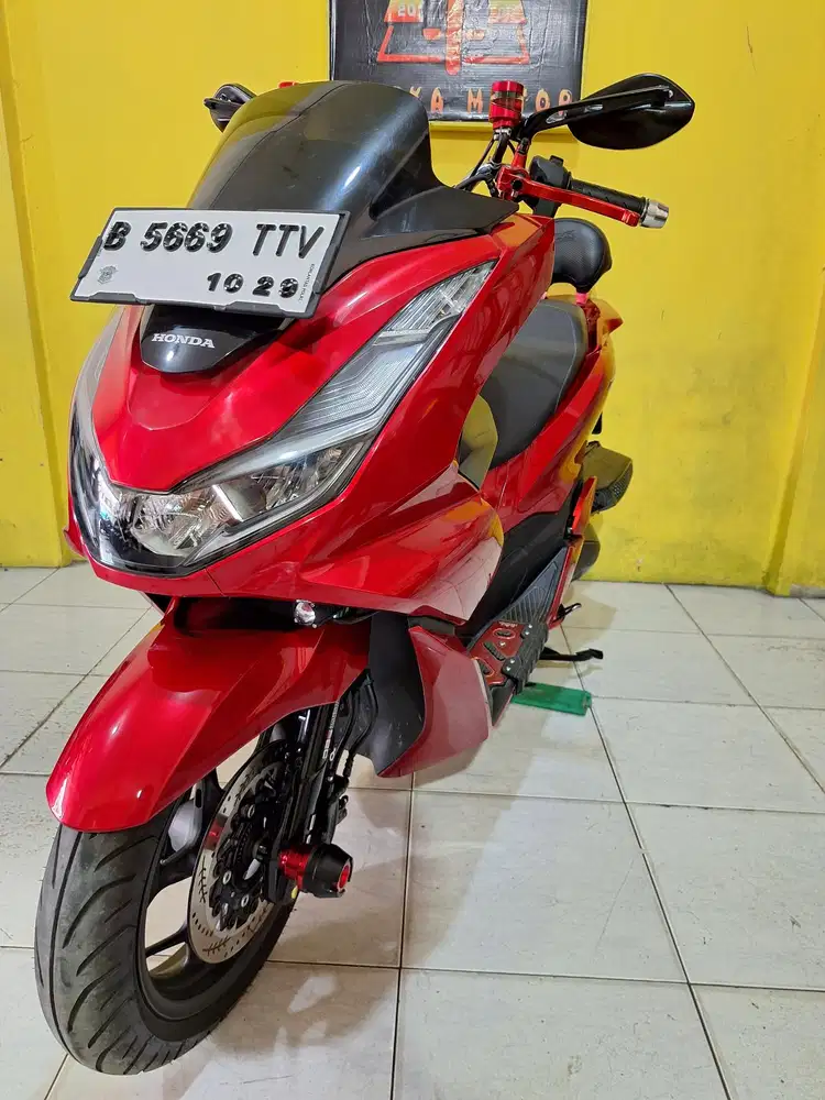 KM 2 RIBUAN ASLI HONDA PCX 160 CBS 2024