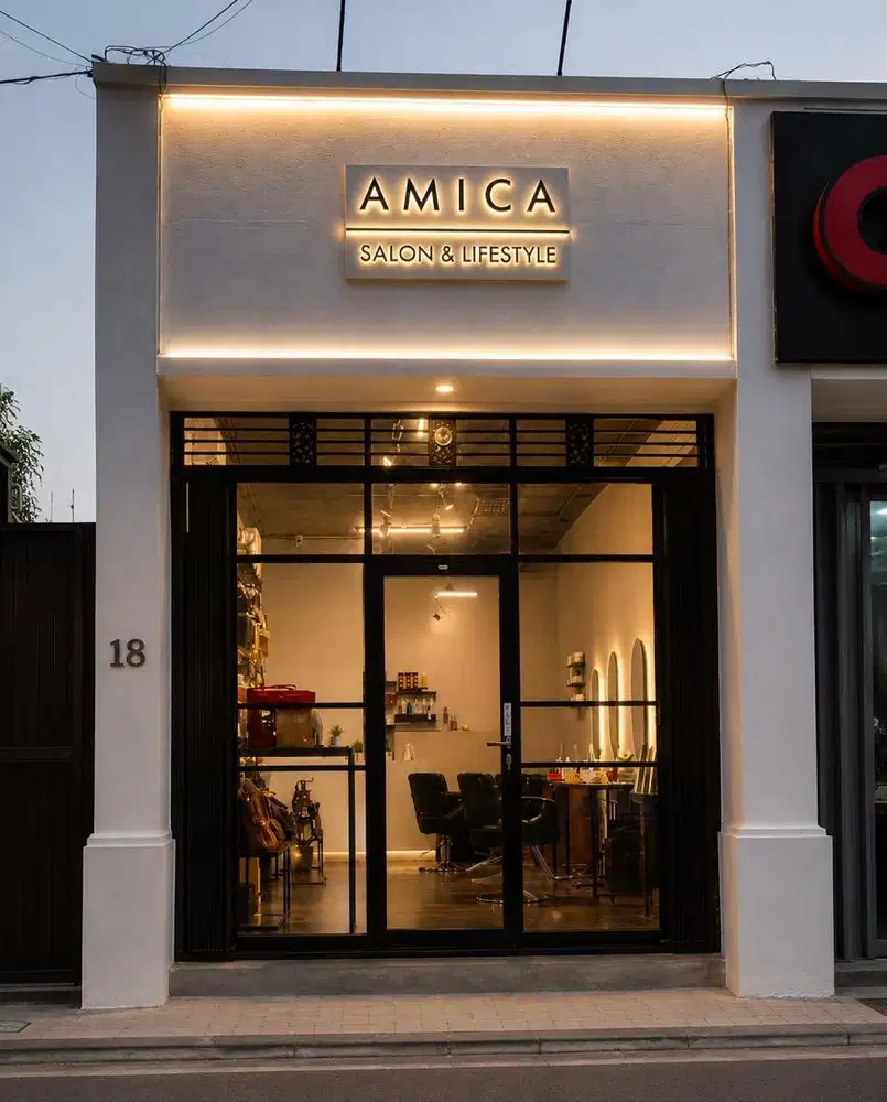 Over kontrak salon dan tas