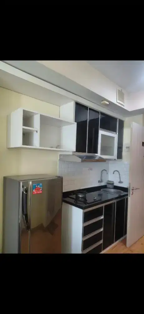 Sewa Apart Kamala Lagoon, Emerald, atas Mal,Full Furnish , rp3.200.000