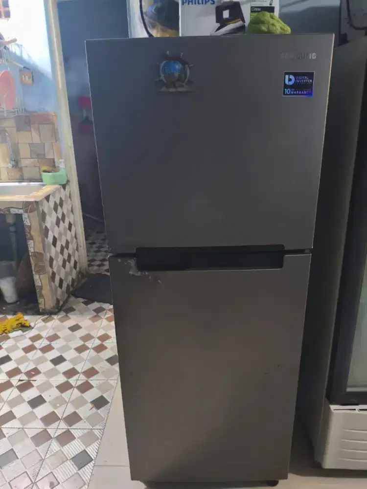 Kulkas 2 Pintu Inventer Low Watt