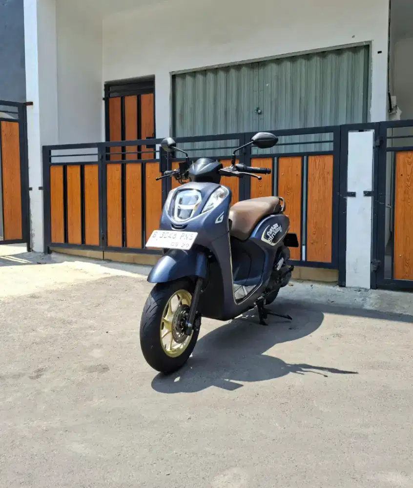 Honda Genio 110 CBS ISS MULUSSS Pajak Panjang