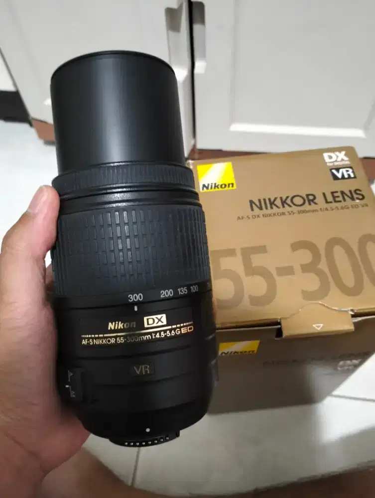 NIKON AFS 55-300MM LIKENEW