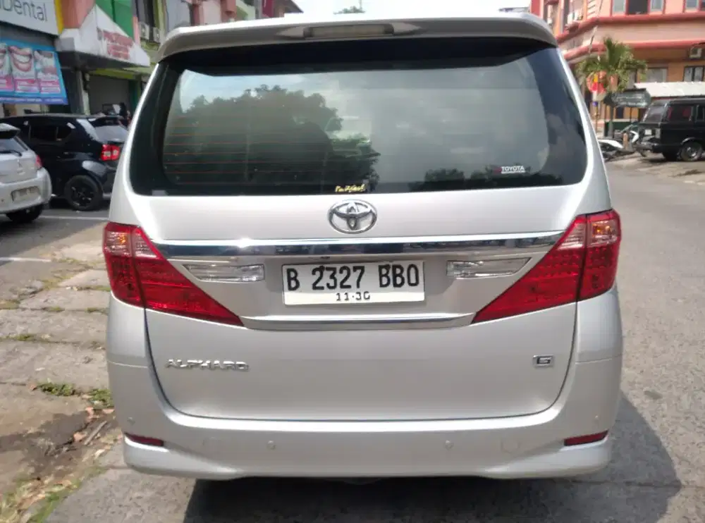 Alphard G istimewa Low Km