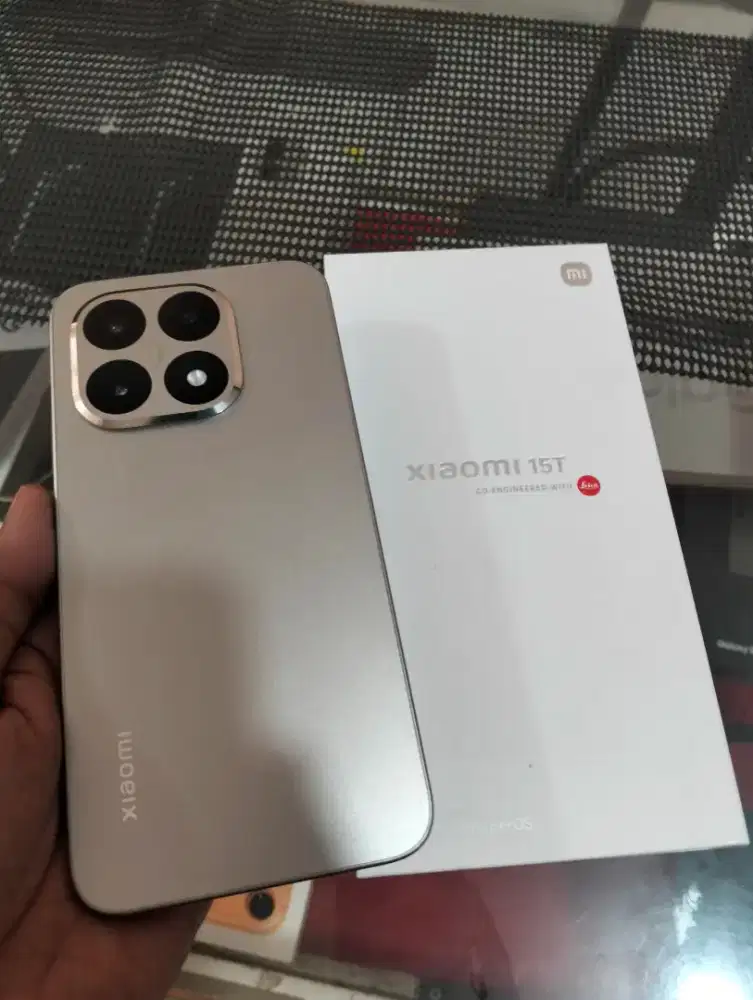 Xiaomi 15T ram 12/512