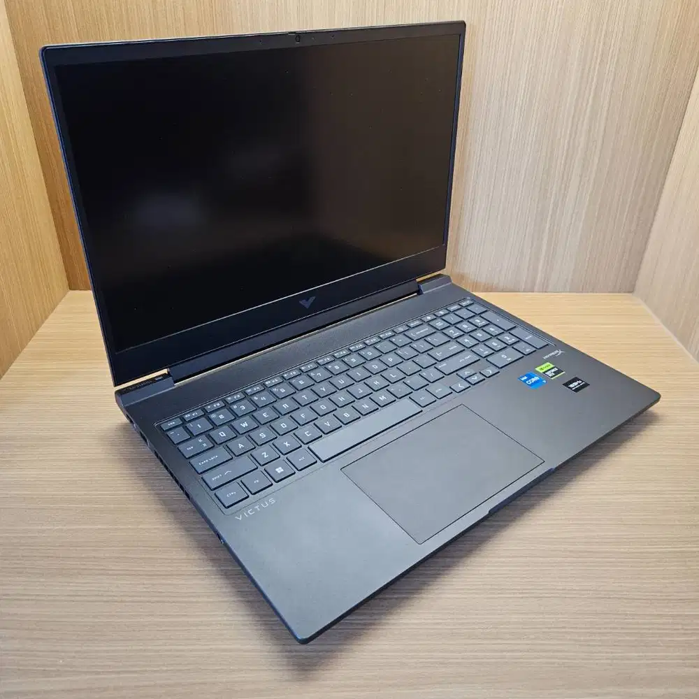 Laptop Gaming HP Victus R1218TX Core i7 14650HX 16GB SSD 1TB RTX4070