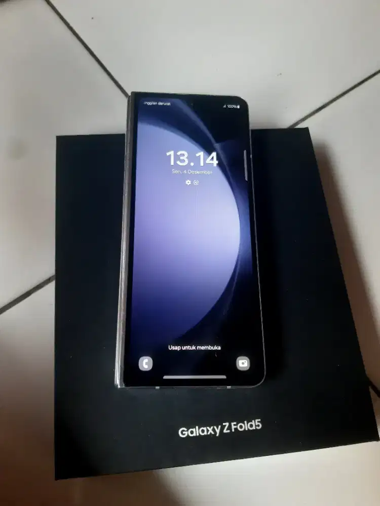 SAMSUNG galaxy Z FOLD 5