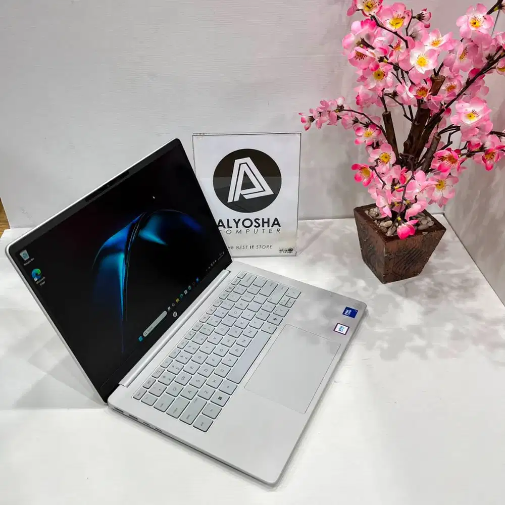 Laptop HP Omnibook 3 HU0044TU Core 3 100U 8GB SSD 512GB